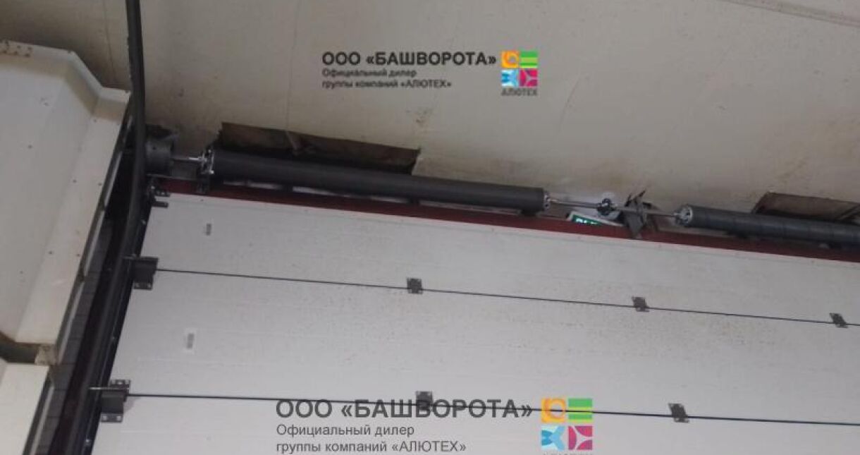 Промышленные ворота Алютех для ООО "Элеватор"