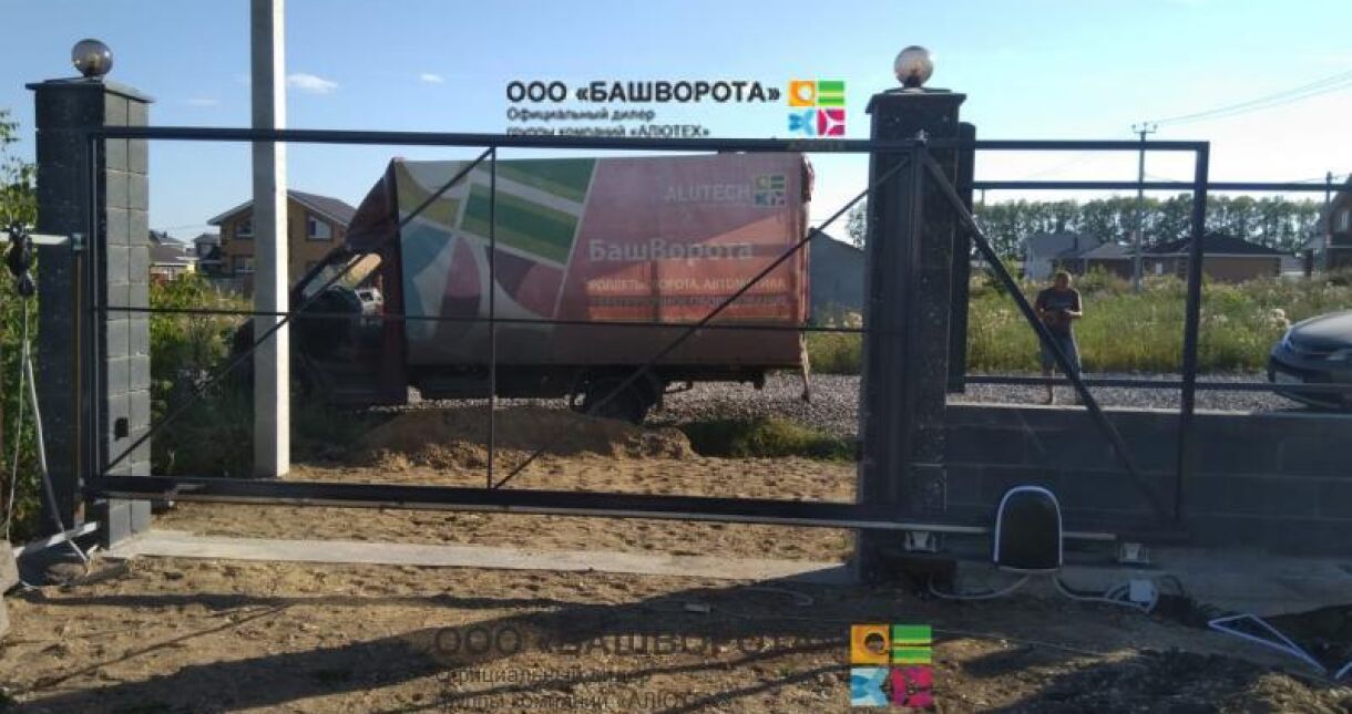 Откатные ворота без заполнения