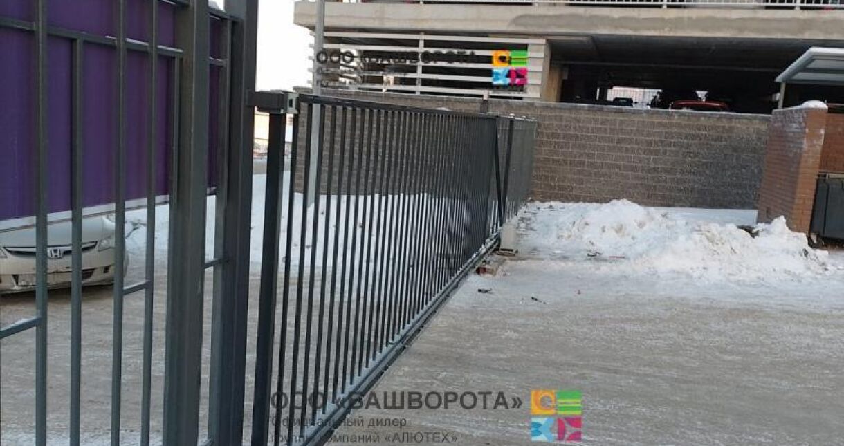 Откатные ворота Алютех 
