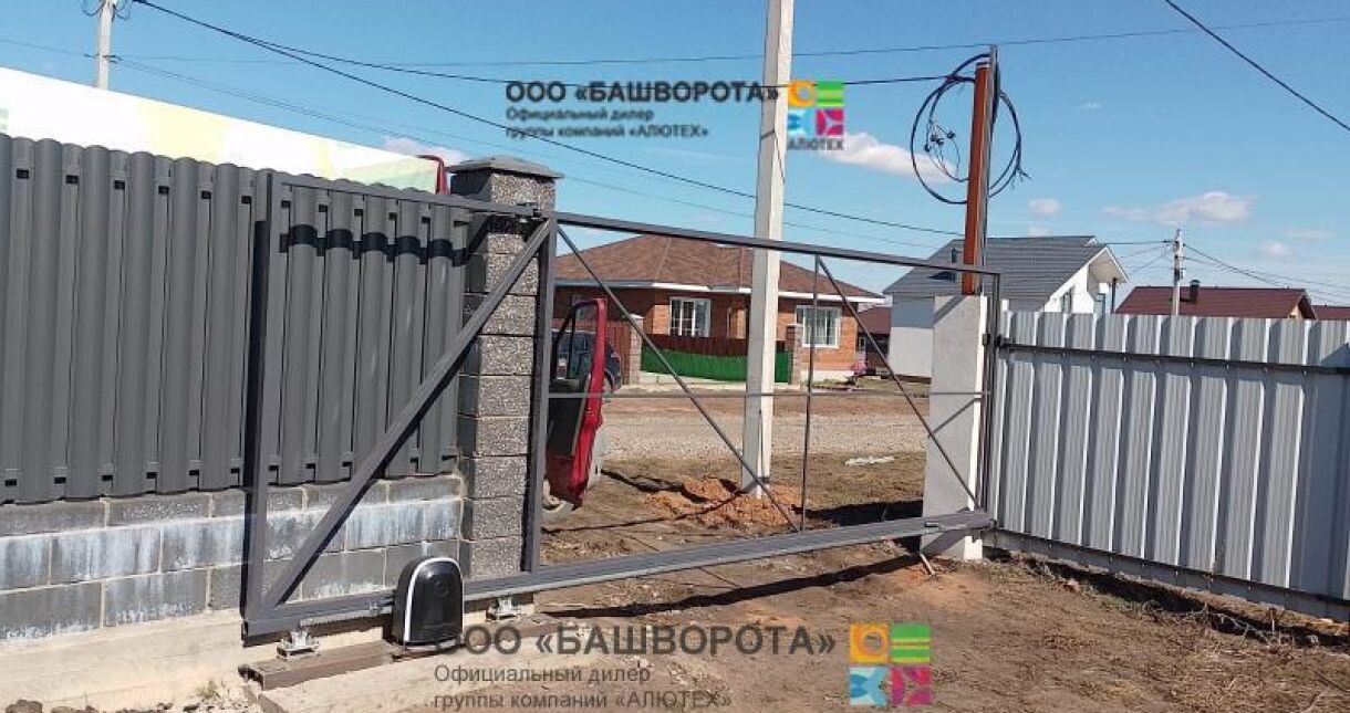 Ворота откатные сварные с калиткой