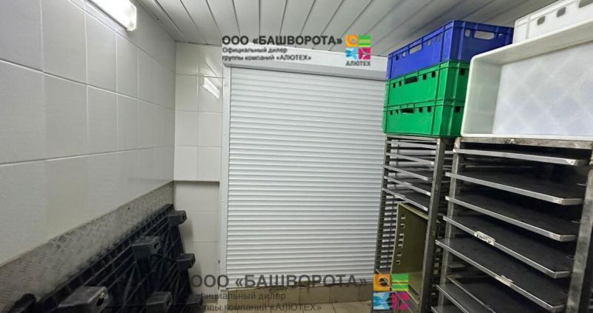 Роллета-жалюзи защитная 